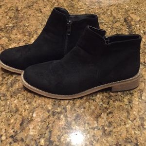 Seven 7 brand black suede booties